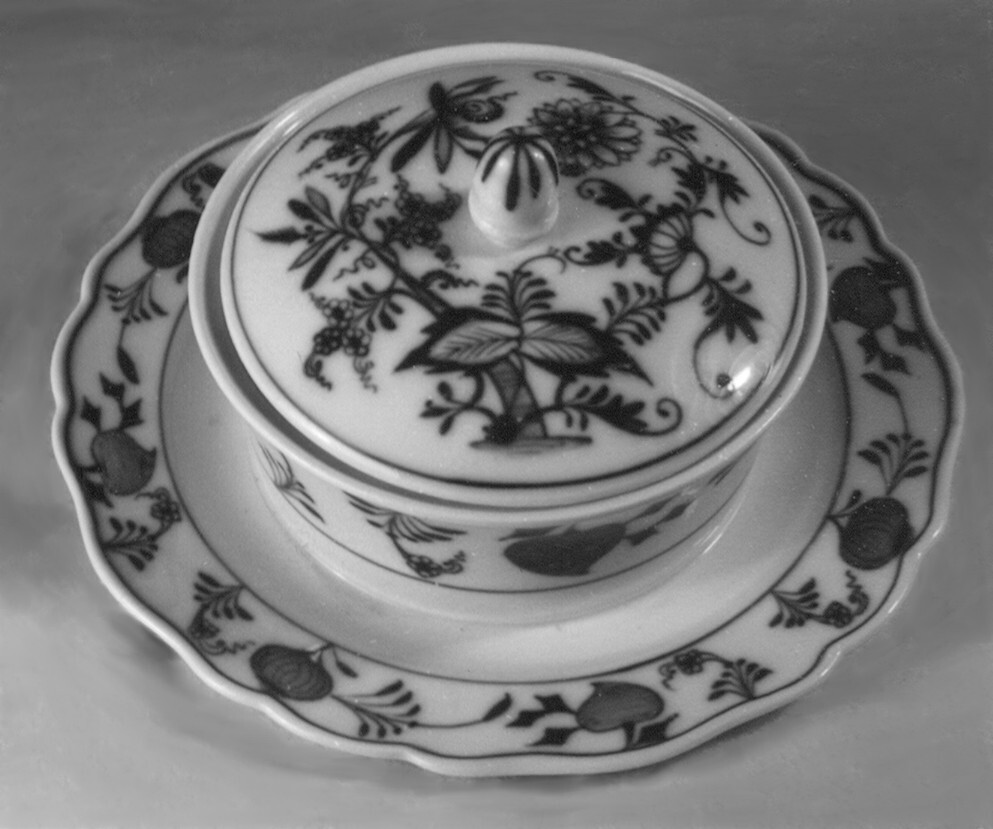 Deel van een Meissen servies, Botervloot